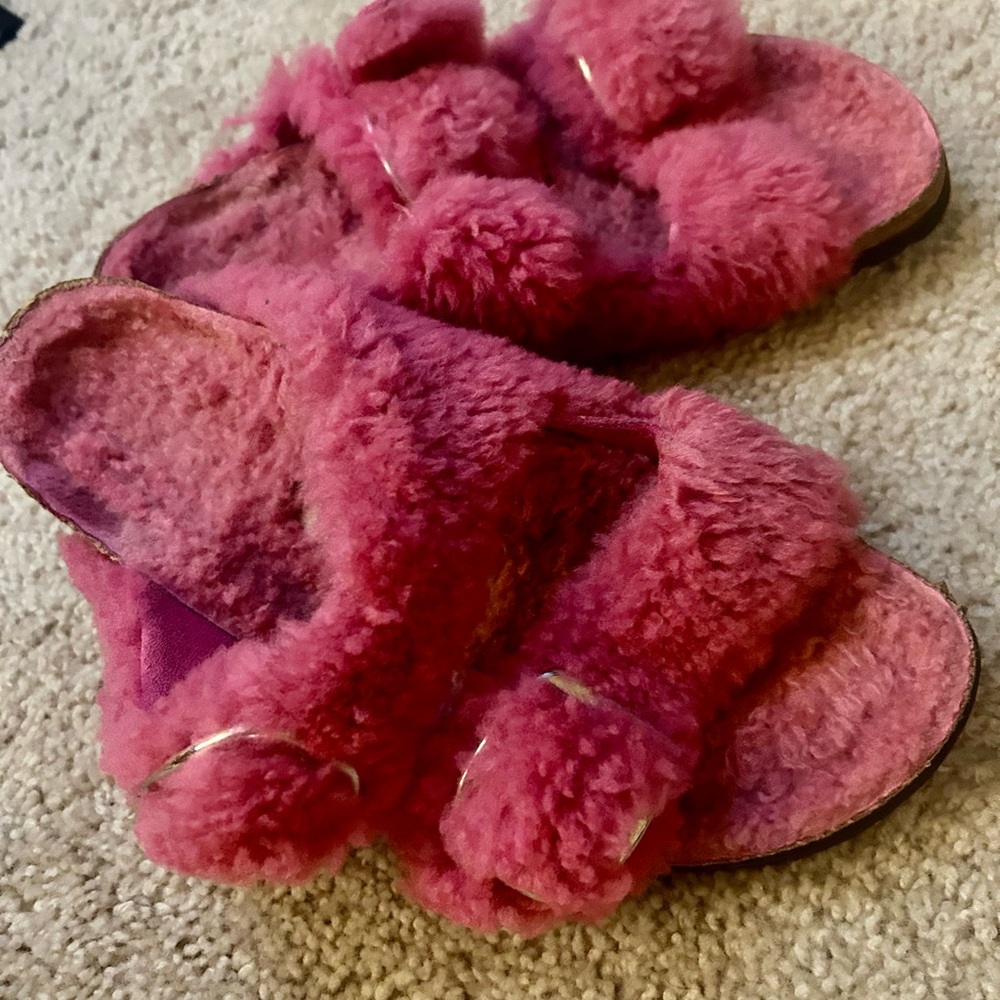 Fuzzy Pink Sandals